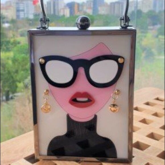 Lady Face Luxury Acrylic Evening Bag - Picture 3 of 12